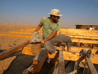 בנייה במדבר -  מדרשת בן-גוריון כמעבדה אדריכלית